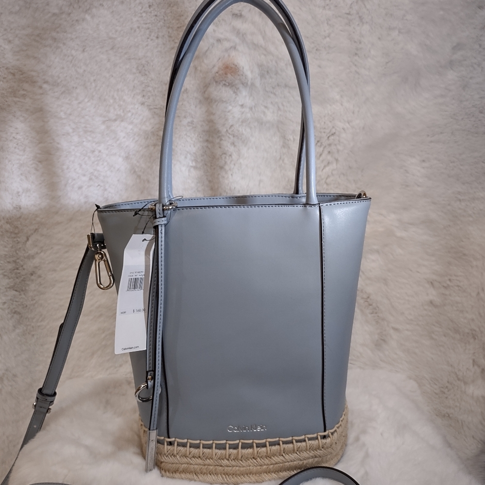 Calvin Klein Beautiful Bag - Picture 12 of 16